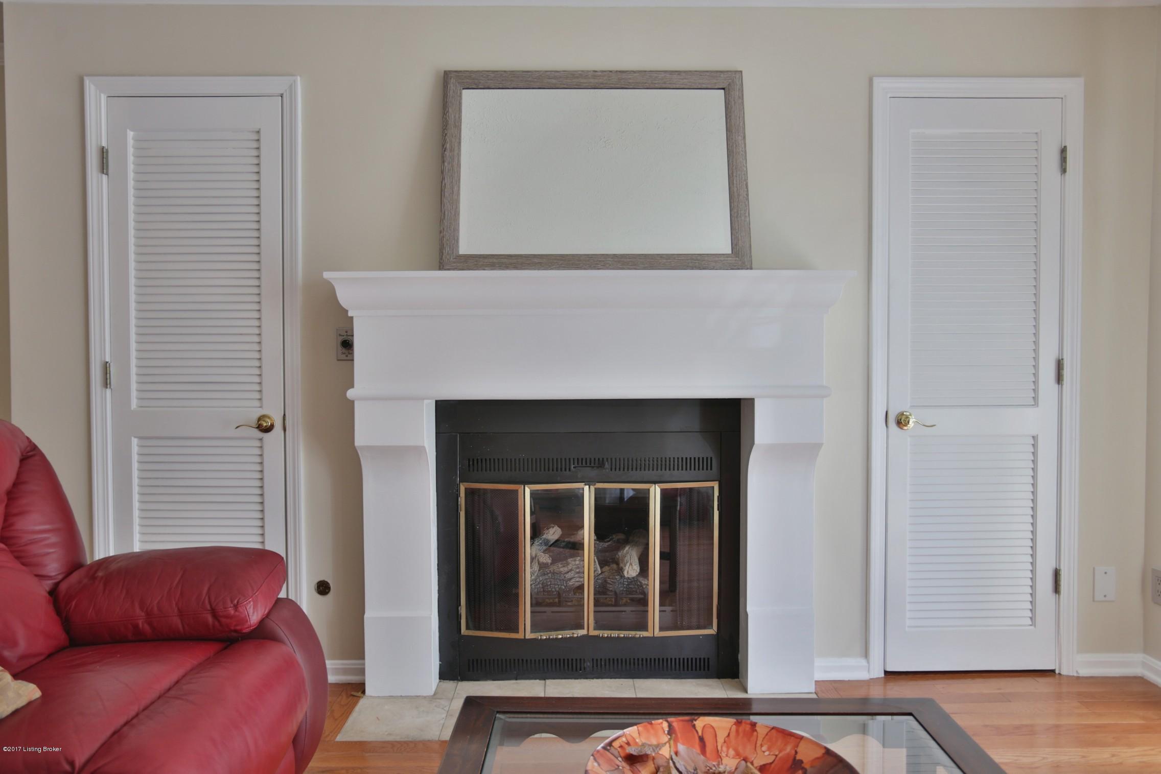 410 Mockingbird Valley Road, Unit 26 Louisville, KY 40207 - Photo 5 of 30 6