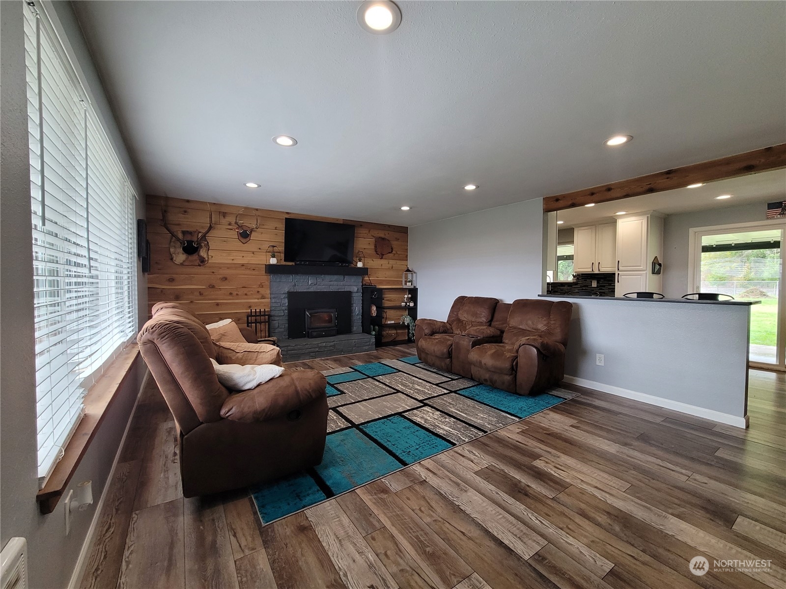 37 Elma McCleary Road Elma, WA 98541 - Photo 5 of 37 Gallery Image 5