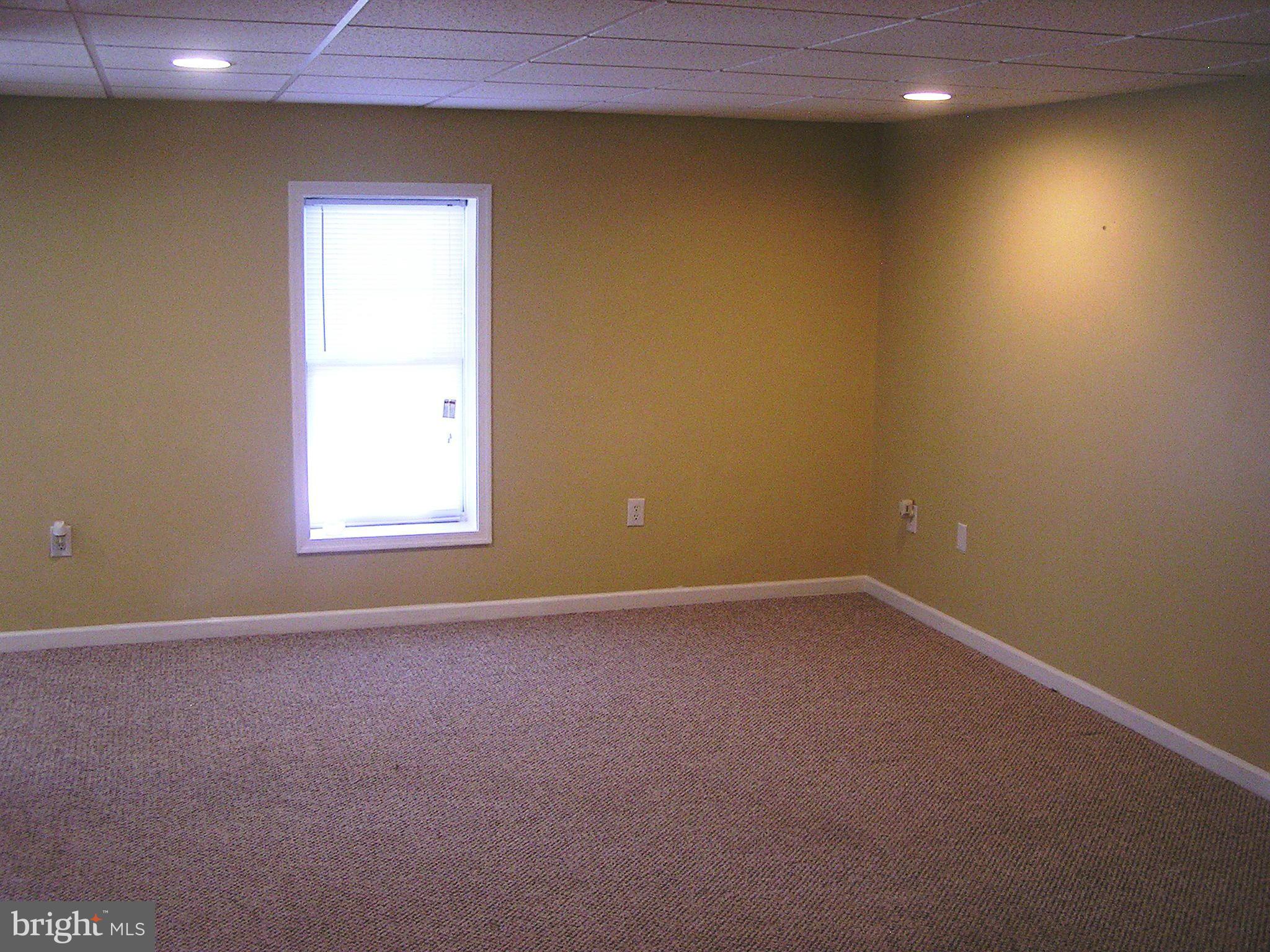 108 Rte 1288 Winchester, VA 22602 - Photo 16 of 30 Family Room