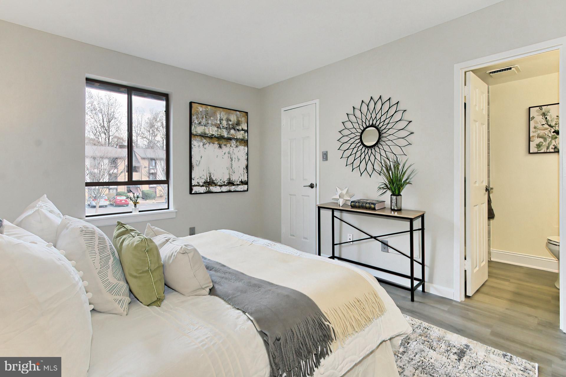 11631 Stoneview Square, Unit 11C Reston, VA 20191 - Photo 17 of 32 Gallery Image 17