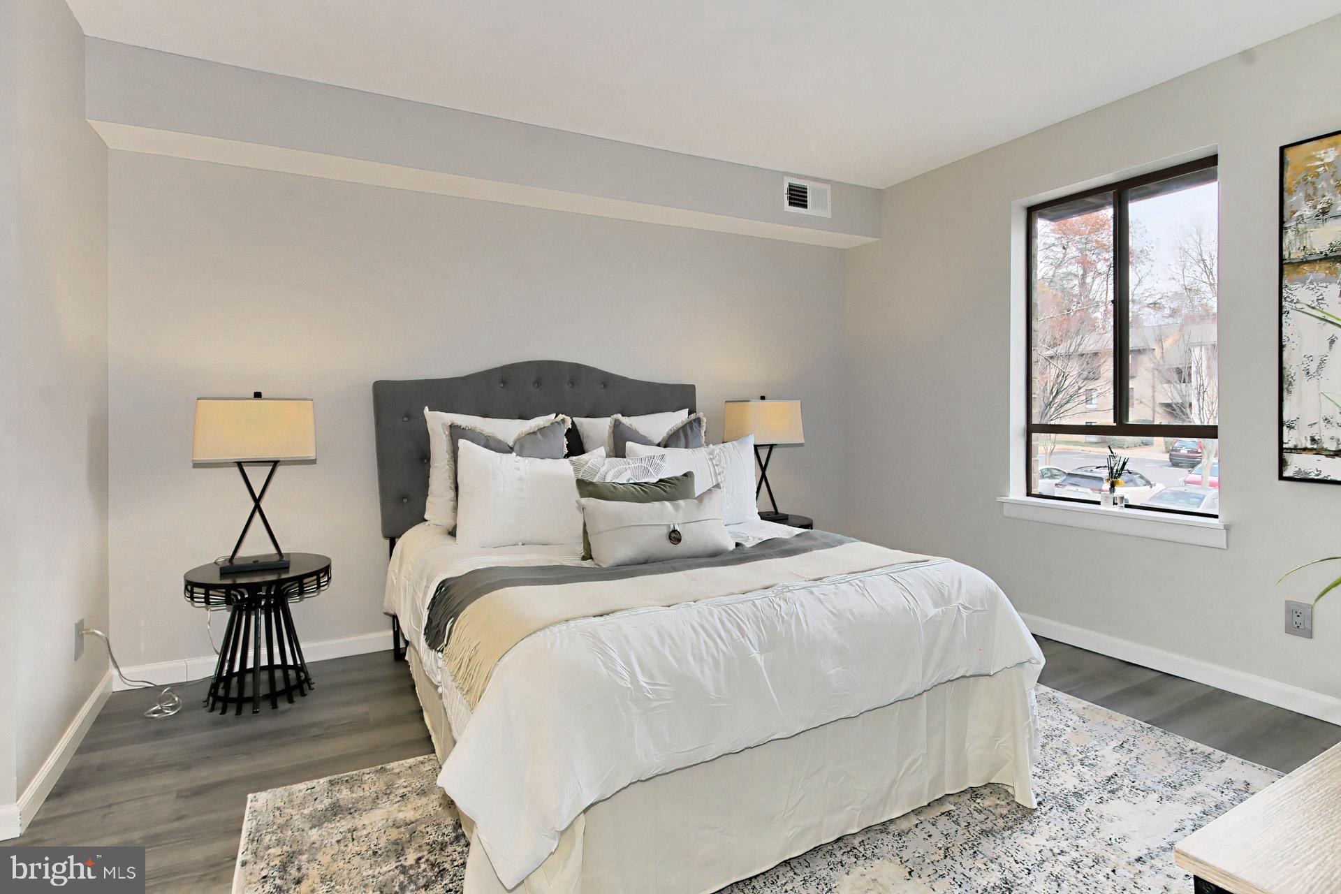 11631 Stoneview Square, Unit 11C Reston, VA 20191 - Photo 18 of 32 Gallery Image 18