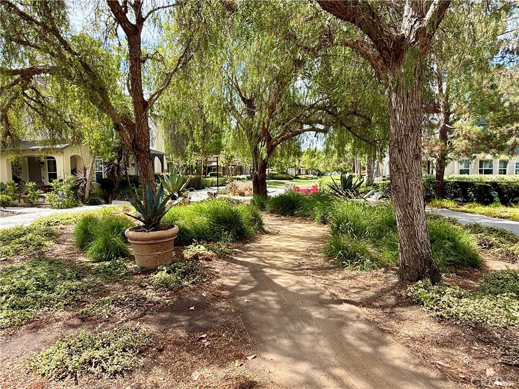 5 Quartz Lane Ladera Ranch, CA 92694 - Photo 43 of 55 Neighborhood walking path and greenbelt