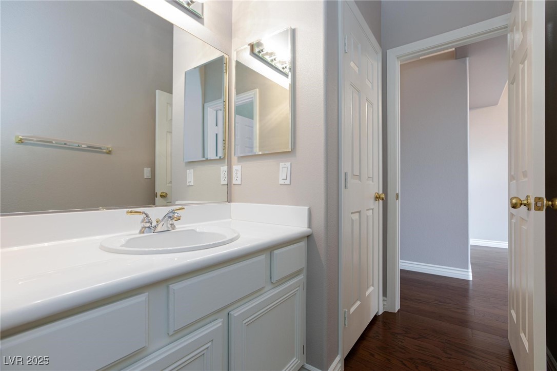 672 Hitchen Post Drive Henderson, NV 89011 - Photo 14 of 32