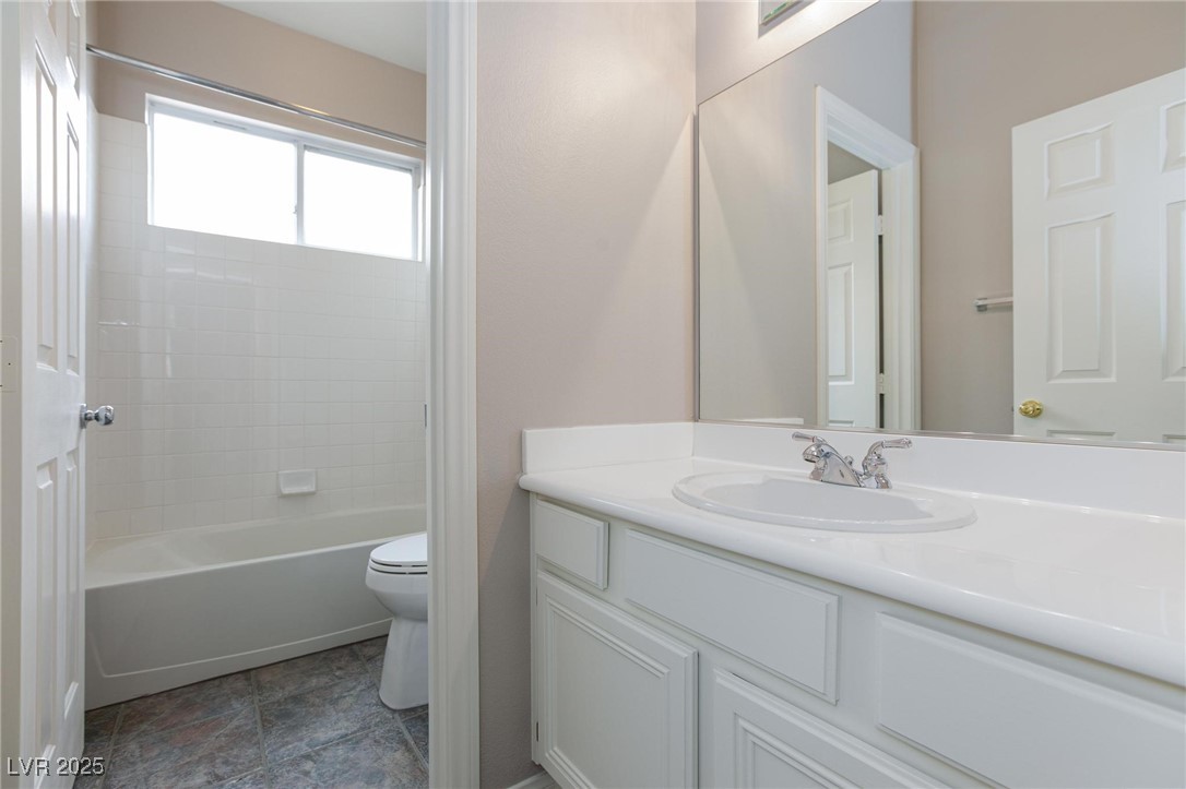 672 Hitchen Post Drive Henderson, NV 89011 - Photo 15 of 32