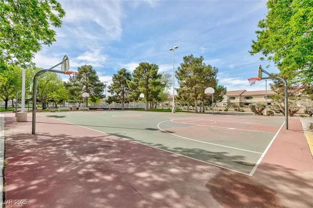 $489,000 | 672 Hitchen Post Drive, Henderson, NV 89011