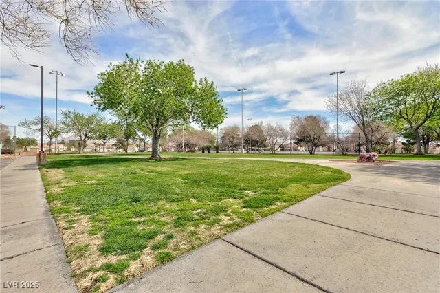 $489,000 | 672 Hitchen Post Drive, Henderson, NV 89011