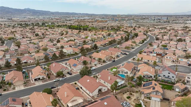 $489,000 | 672 Hitchen Post Drive, Henderson, NV 89011