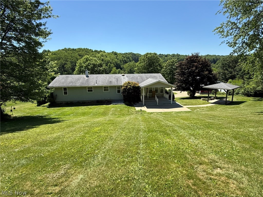 4223 Blacksnake Hill Road Northeast Dover, OH 44622 - Photo 6 of 50