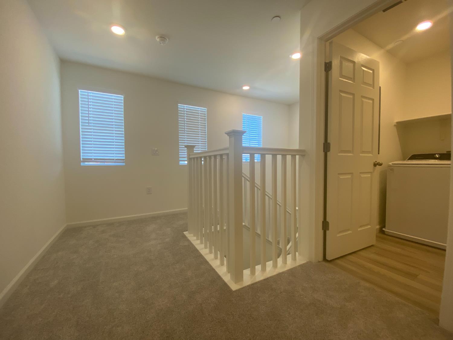 564 Spalding Way Lathrop, CA 95330 - Photo 23 of 28 Gallery Image 23