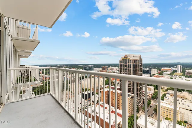 $1,900 | 301 Fayetteville Street, Unit 2904, Raleigh, NC 27601