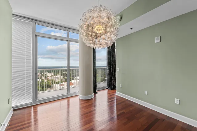 $1,900 | 301 Fayetteville Street, Unit 2904, Raleigh, NC 27601