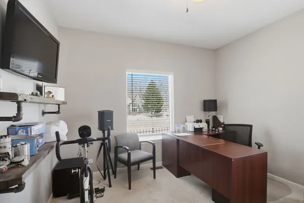 $474,900 | 1022 Rosewood Drive, Carpentersville, IL 60110