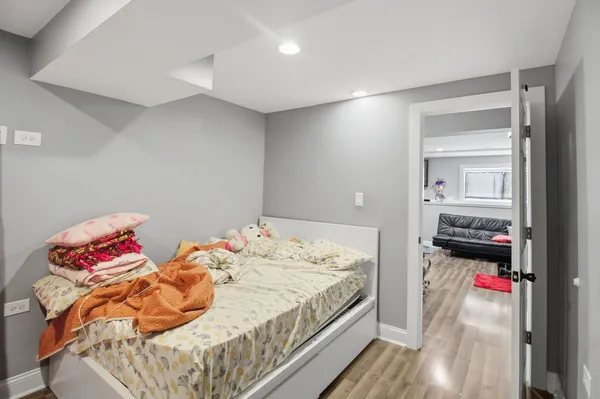 $474,900 | 1022 Rosewood Drive, Carpentersville, IL 60110