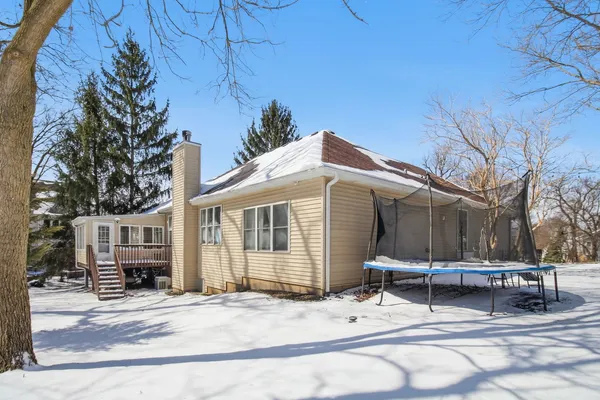 $474,900 | 1022 Rosewood Drive, Carpentersville, IL 60110