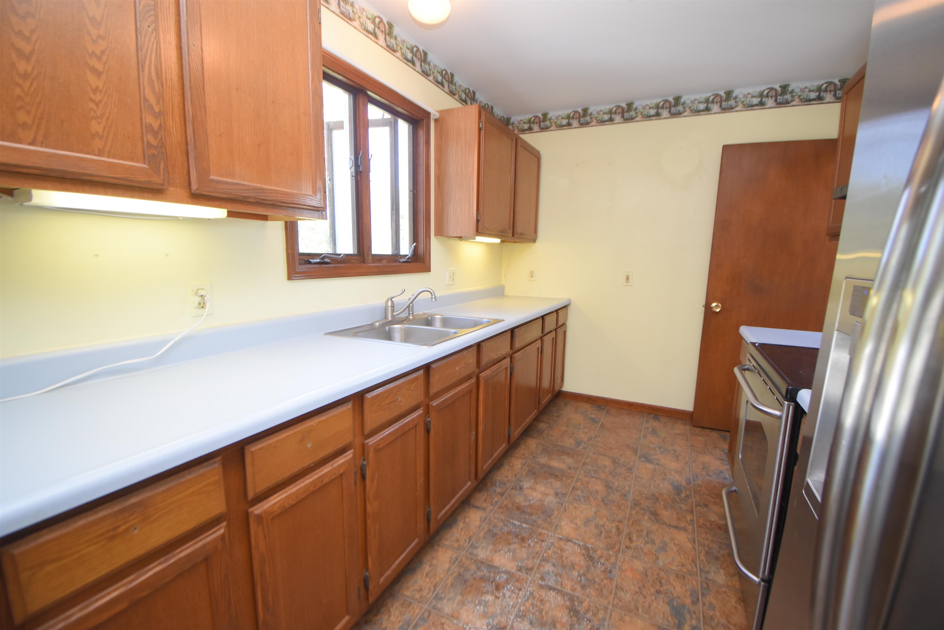 3740 West Garrison Road Owosso, MI 48867 - Photo 13 of 34 50088343-12.JPG