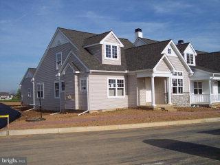 913 Bond Street Lititz, PA 17543 - Photo 1 of 1