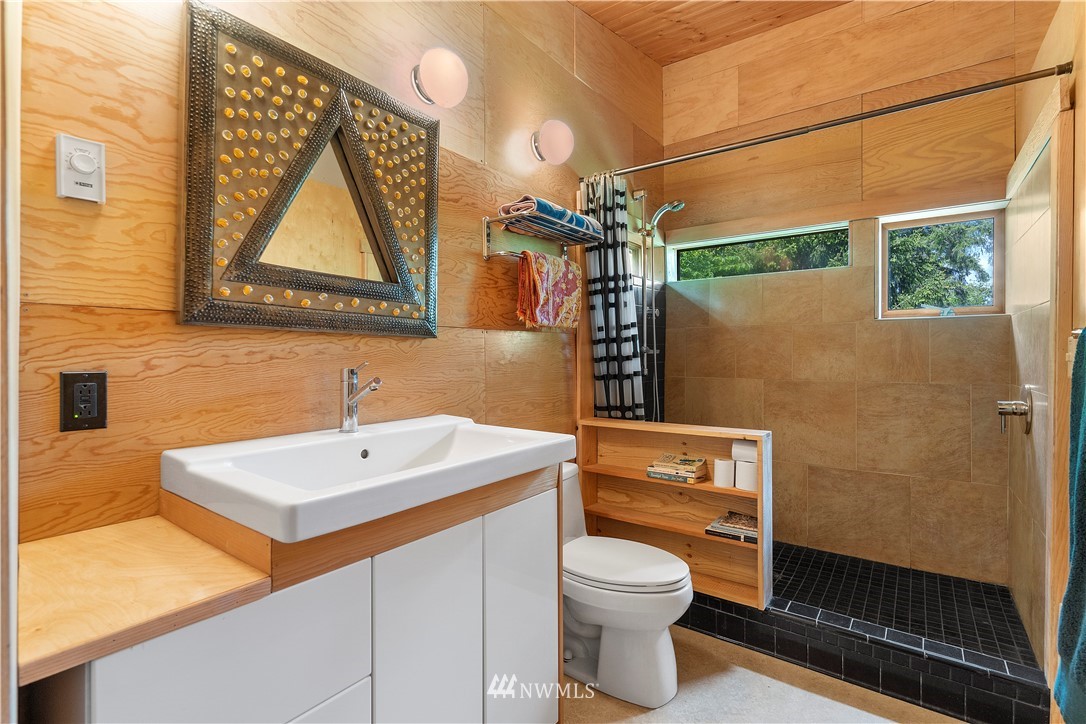 710 Southeast Nelson Road Shelton, WA 98584 - Photo 13 of 26 Gallery Image 13