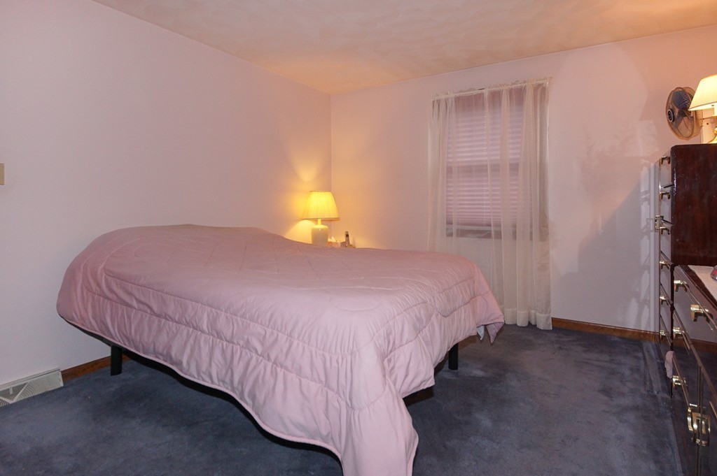 5 Sumpter Road Burlington, MA 01803 - Photo 10 of 23 Gallery Image 10