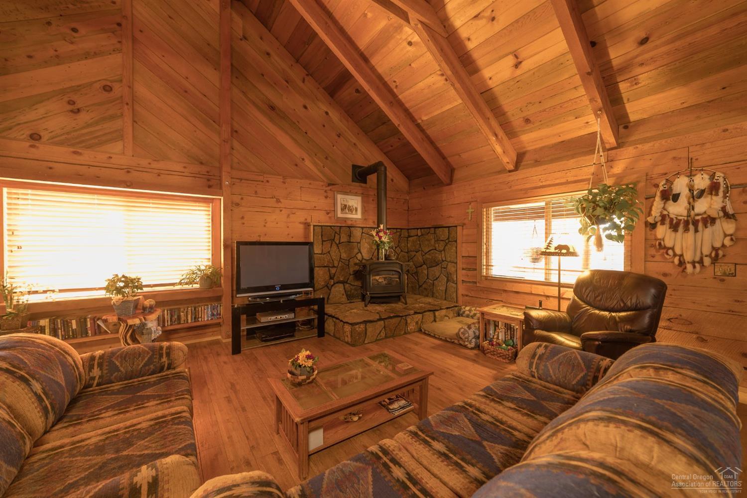 20691 Tumalo Road Bend, OR 97703 - Photo 11 of 20 Additional Photo