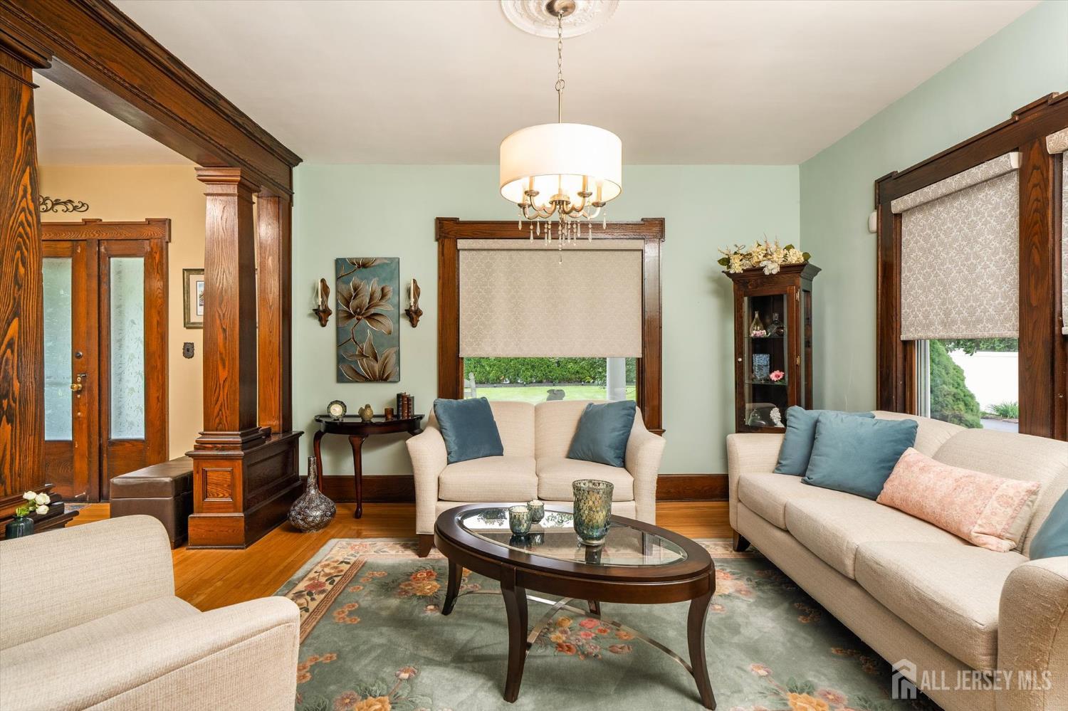 439 Georges Road Dayton, NJ 08810 - Photo 7 of 46