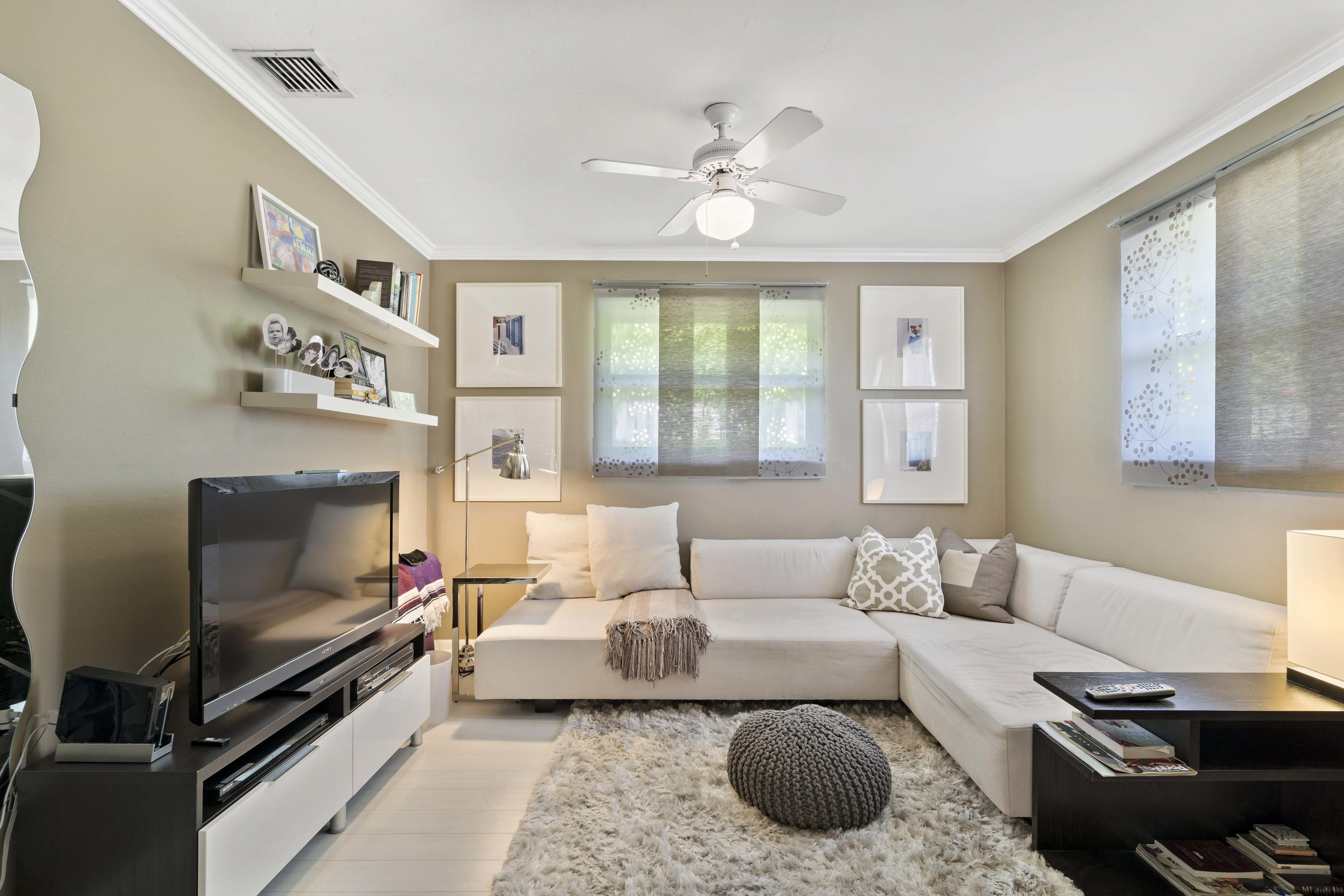 317 Northeast 3rd Street Boca Raton, FL 33432 - Photo 32 of 41 317 NE 3rd St_29