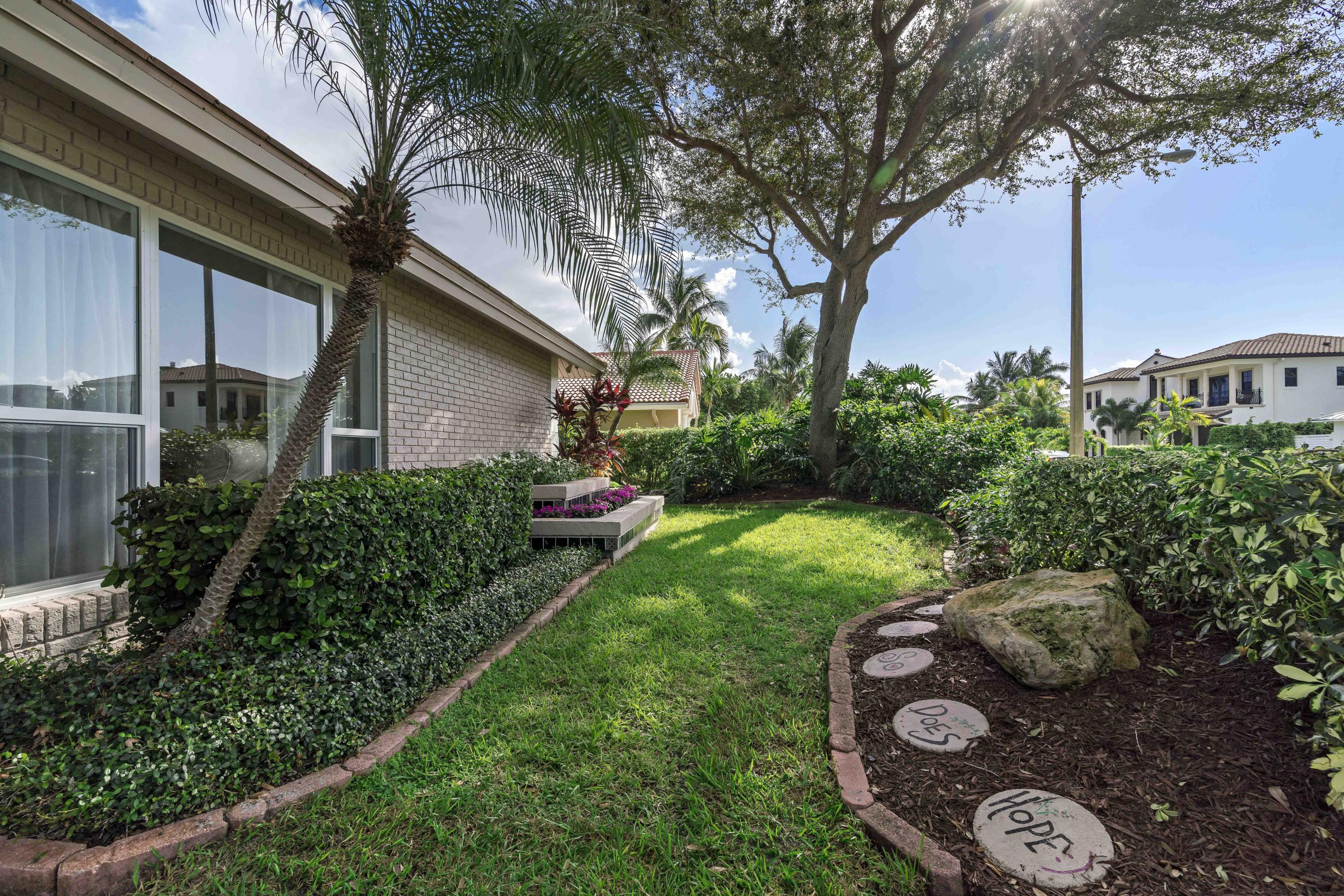 317 Northeast 3rd Street Boca Raton, FL 33432 - Photo 6 of 41 317 NE 3rd St_51