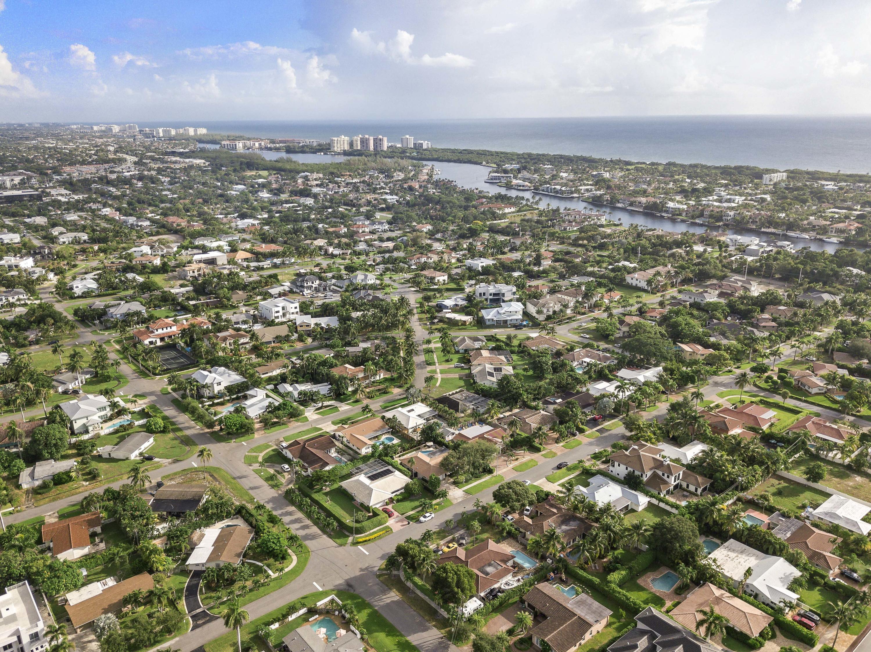 317 Northeast 3rd Street Boca Raton, FL 33432 - Photo 8 of 41 317 NE 3rd St_06