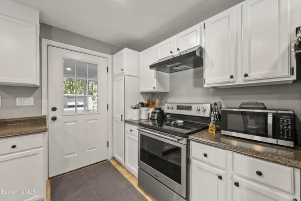 $349,995 | 26 W Road, Adams, MA 01220