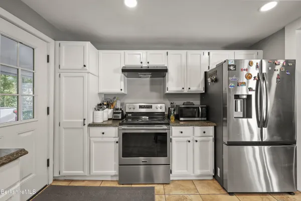 $349,995 | 26 W Road, Adams, MA 01220
