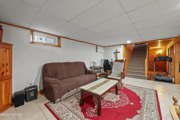 $349,995 | 26 W Road, Adams, MA 01220