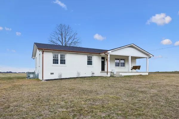 $299,900 | 639 4 Seasons Road, Smithville, TN 37166