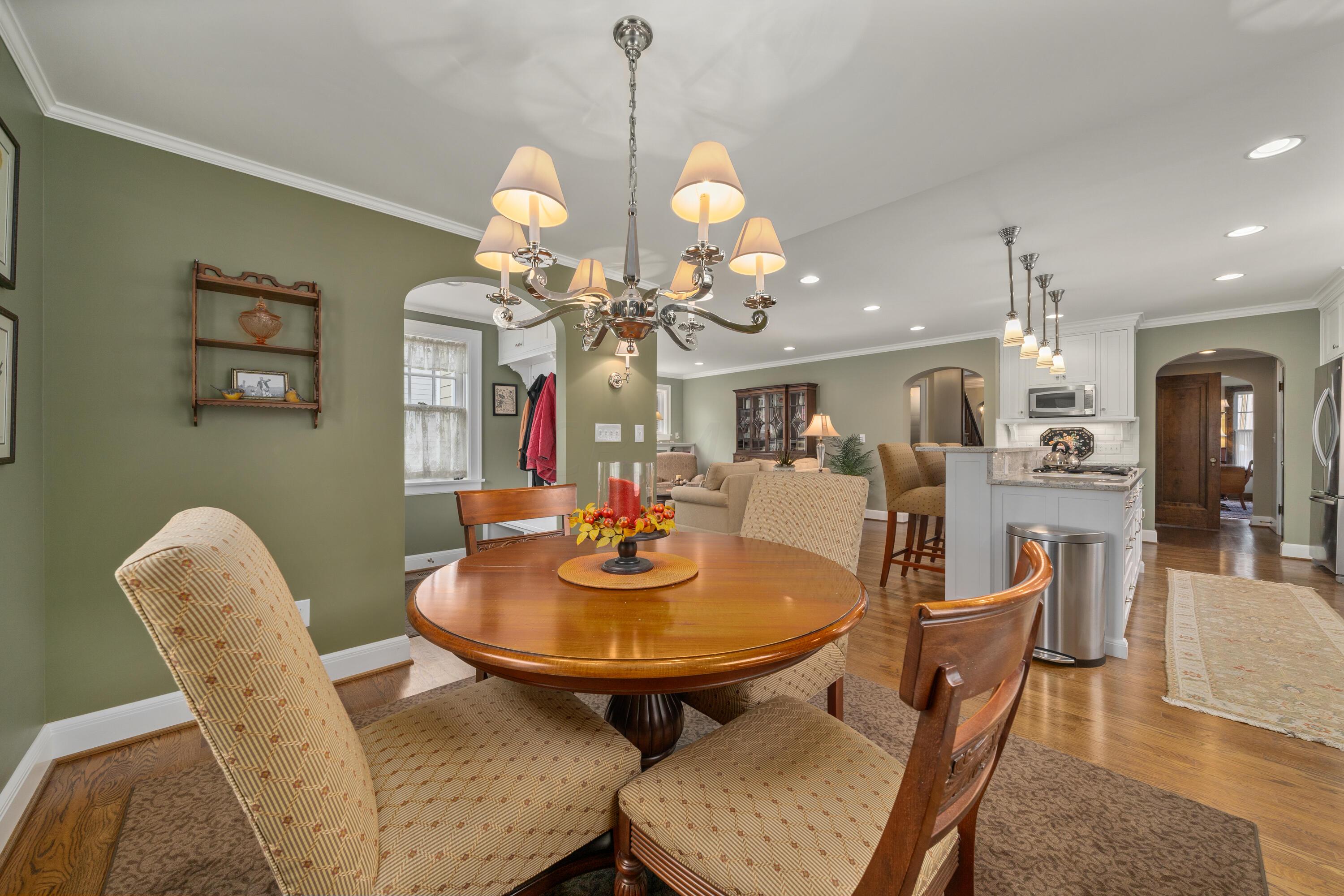 110 South Ardmore Road Columbus, OH 43209 - Photo 26 of 62 DSC09944