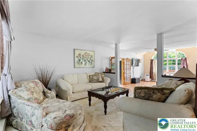 $459,900 | 2247 Reo Drive, Effort, PA 18330