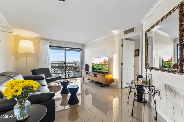 $179,000 | 17404 North 99th Avenue, Unit 307, Sun City, AZ 85373