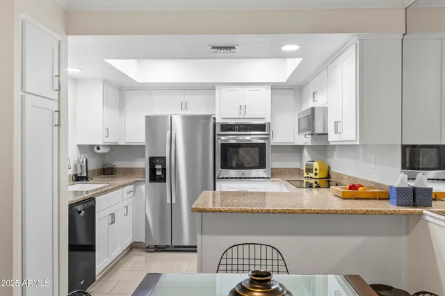 $179,000 | 17404 North 99th Avenue, Unit 307, Sun City, AZ 85373