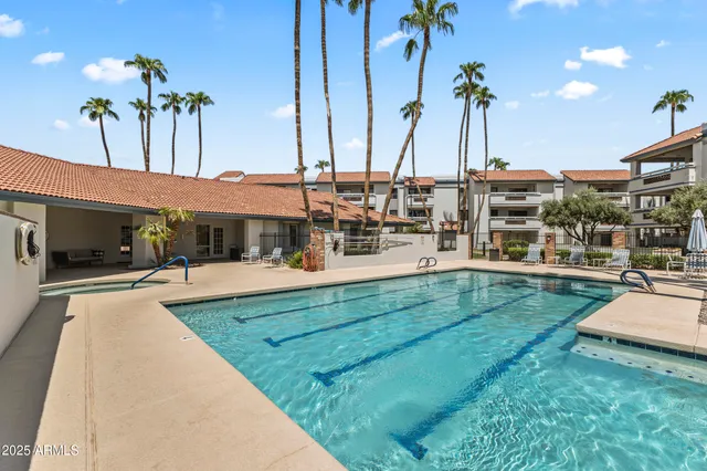 $179,000 | 17404 North 99th Avenue, Unit 307, Sun City, AZ 85373