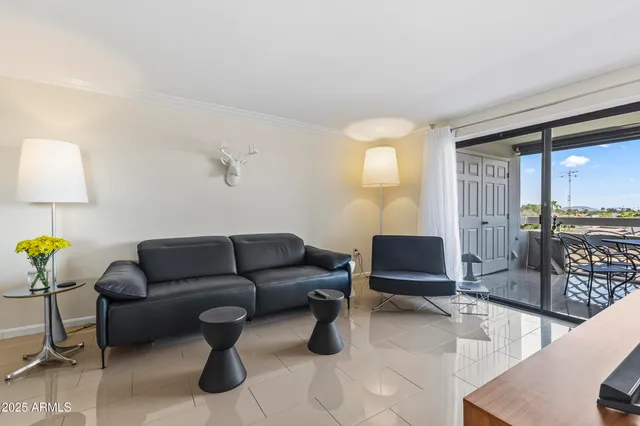 $179,000 | 17404 North 99th Avenue, Unit 307, Sun City, AZ 85373