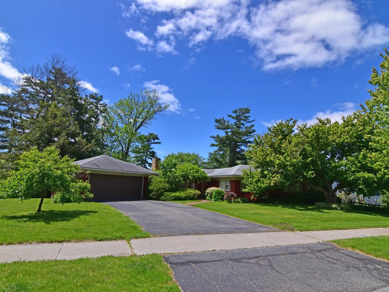 33 Summit Ridge Burlington, VT 05401 - Photo 11 of 42