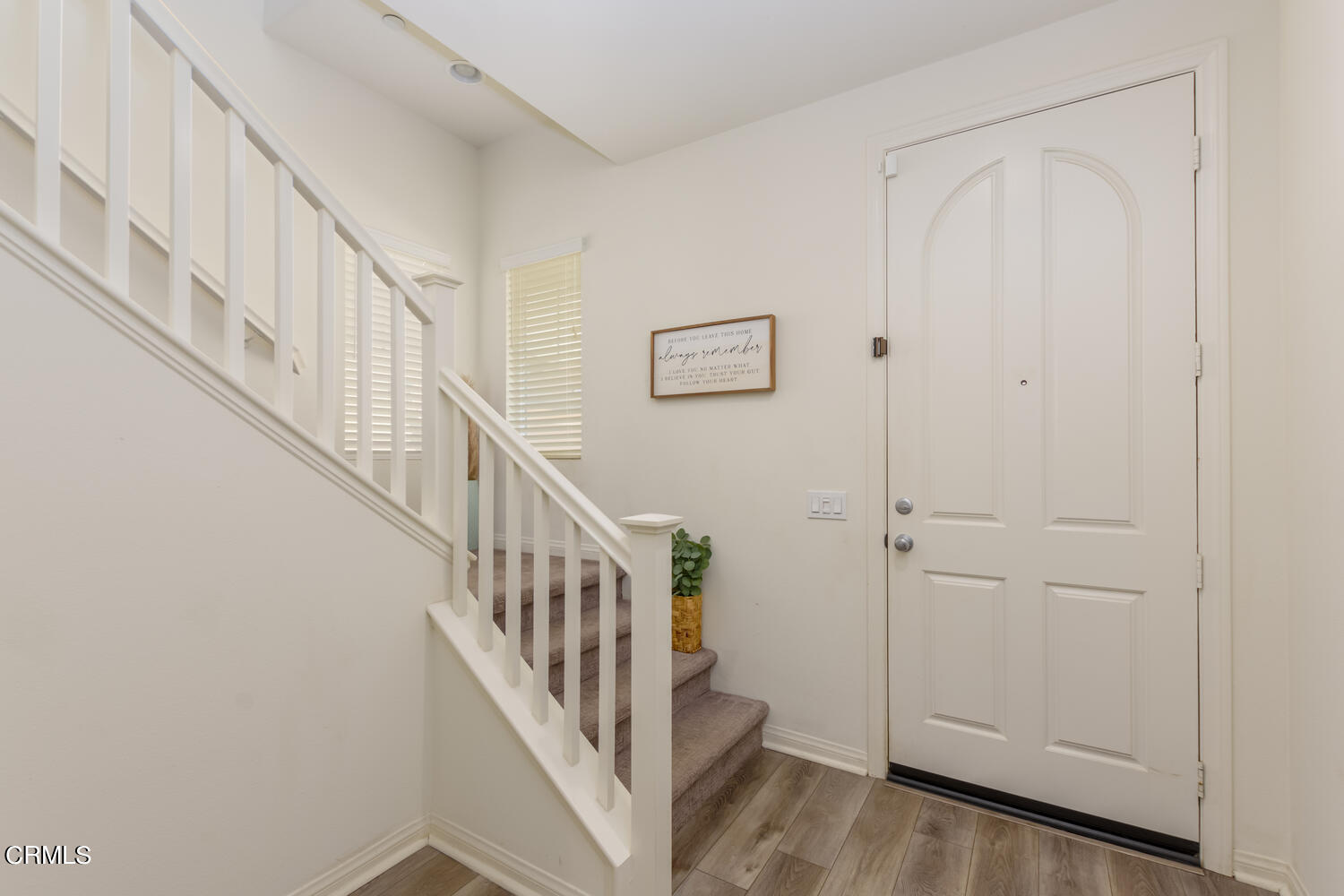 217 Stonegate Road Camarillo, CA 93010 - Photo 5 of 33 a view of entryway with wooden floor