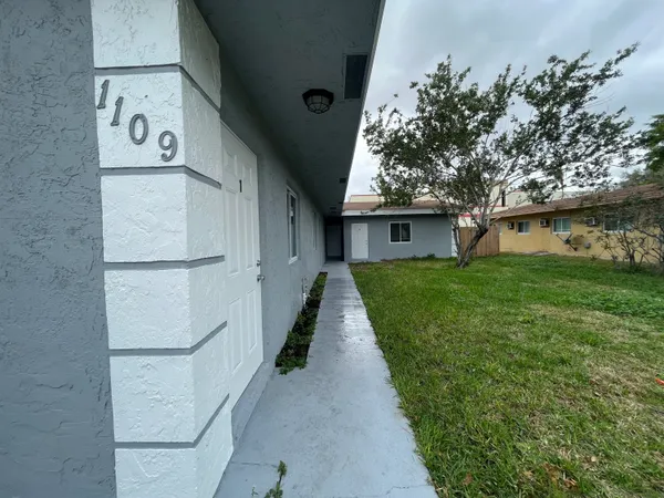 $1,600 | 1109 Northwest 6th Avenue, Unit 1, Pompano Beach, FL 33060