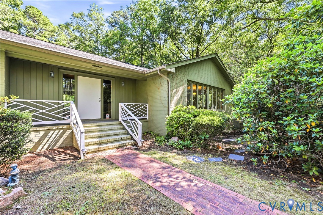 2037 Dodson Road Petersburg, VA 23805 - Photo 1 of 46
