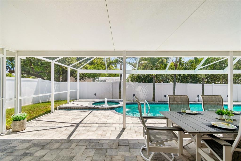 9045 Ridge Road Seminole, FL 33772 - Photo 28 of 39