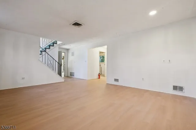 $749,999 | 74 Fairway Drive, East Hanover, NJ 07936