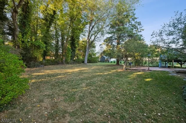 $749,999 | 74 Fairway Drive, East Hanover, NJ 07936