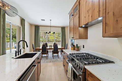 $1,079,000 | 600 Masters Way, Palm Beach Gardens, FL 33418