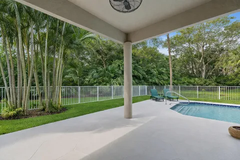 $1,079,000 | 600 Masters Way, Palm Beach Gardens, FL 33418