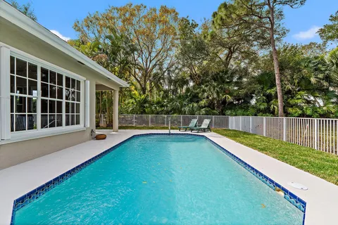 $1,079,000 | 600 Masters Way, Palm Beach Gardens, FL 33418