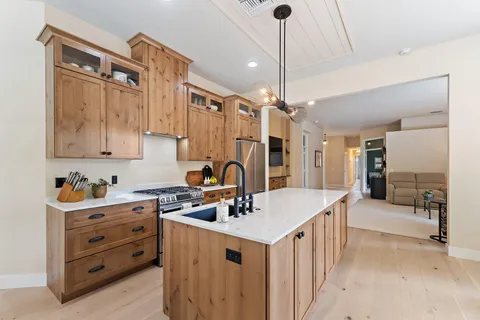 $1,059,000 | 600 Masters Way, Palm Beach Gardens, FL 33418