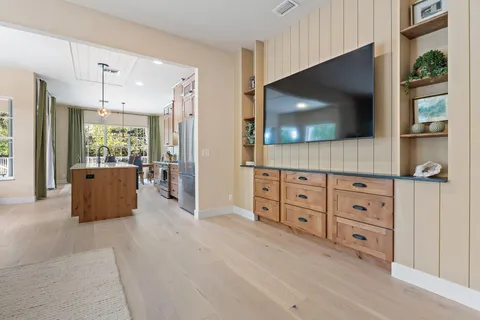 $1,079,000 | 600 Masters Way, Palm Beach Gardens, FL 33418