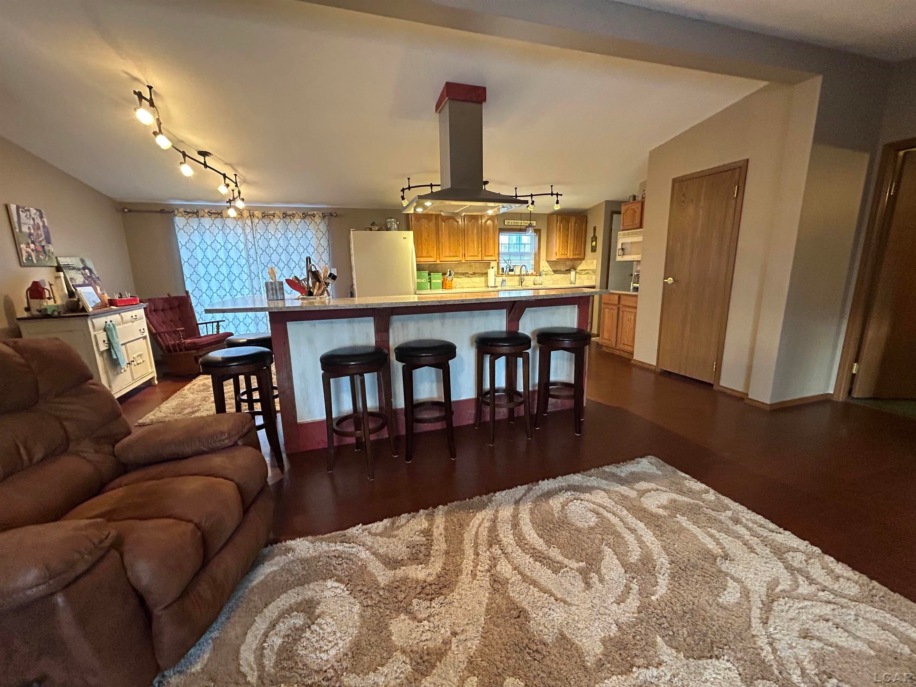 15430 Horton Beach Road Manitou Beach, MI 49253 - Photo 9 of 29 Gallery Image 9